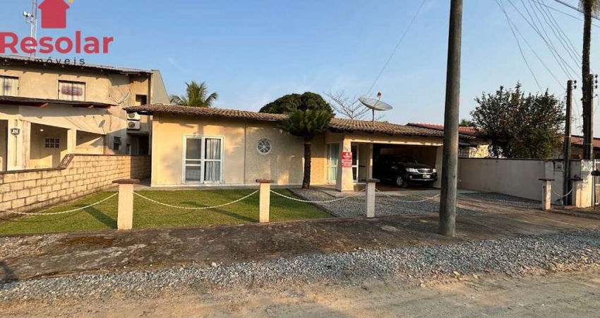 Casa com 3 quartos à venda na Rua Chile, 284, Capri, São Francisco do Sul