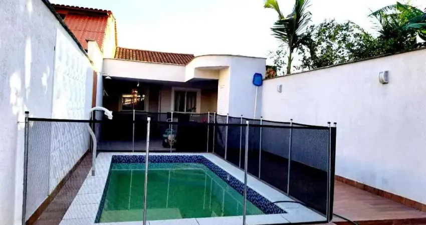 Casa com 2 quartos à venda na Rua Quarenta, 545, Guaratiba, Rio de Janeiro