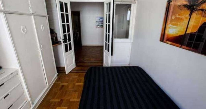 Apartamento , com 2 Quartos na melhor Localização de Ipanema