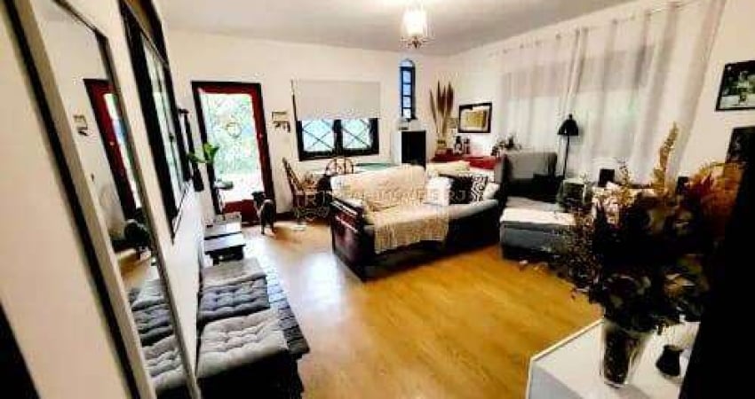 Casa , a venda com 2 Quartos na Freguesia