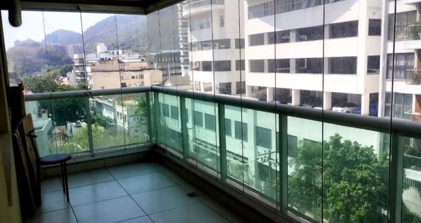 Apartamento , com 2 Suítes em Botafogo