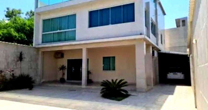 Casa , com 7 quartos na Praia da Brisa em Guaratiba