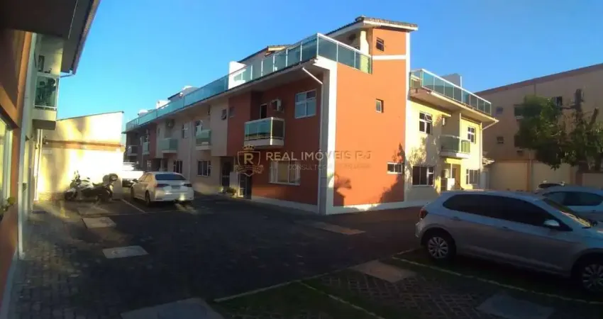 Casa Triplex 3 quartos , com Terraço em Jacarepaguá