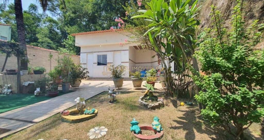 Casa Duplex ,  à venda na Vila Valqueire com 326m²