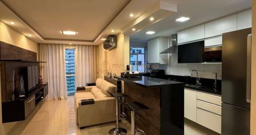Apartamento na Barra da Tijuca de 2 Quartos com 66 m²