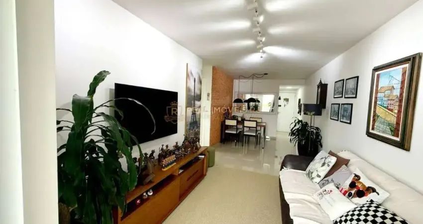 Apartamento Reformado , com 2 Quartos na Vila do Pan