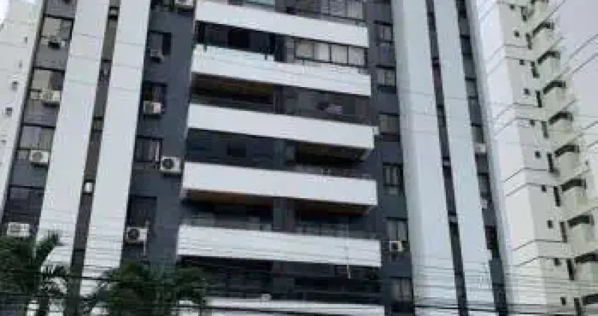 3 quartos amplo, 2 suítes, dependência, 2 garagens soltas, cidade jardim