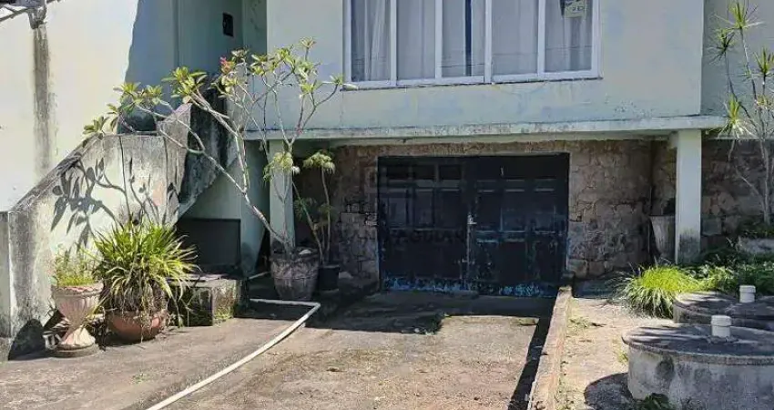 Casa em Araruama, 3 quartos ( 1 suíte ) - R$ 500.000,00 - Vila Capri