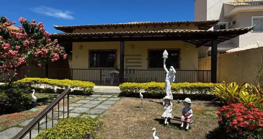 Casa em Araruama - 3 Quartos ( 2 suítes ) - R$ 650.000,00