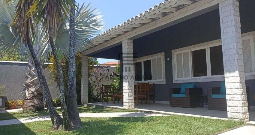 Ampla casa com 5 quartos - 2 suítes a poucos passos da Orla da Pontinha - R$830.000,00