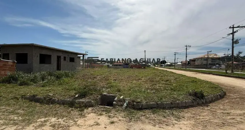 Terreno em condomínio fechado à venda na Fazendinha, Araruama 