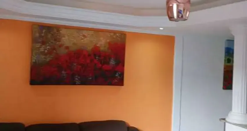 VENDE-SE UM APARTAMENTO COM TRANSFERENCIA DE DIVIDA