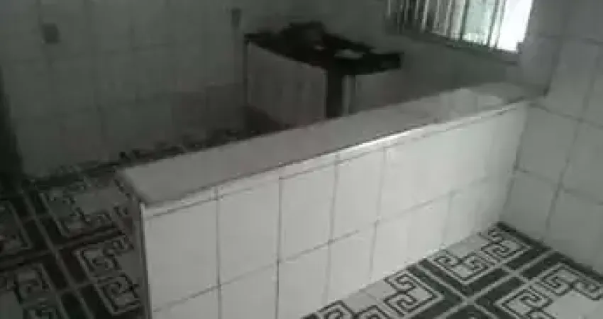 Casa com 1 quarto para alugar na Vila Iolanda II, São Paulo 