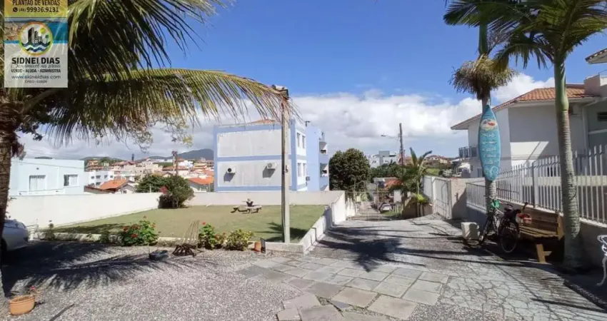 Casa Alto Padrão para Venda em Florianópolis, Santinho, 4 dormitórios, 2 suítes, 4 banheiros, 2 vagas
