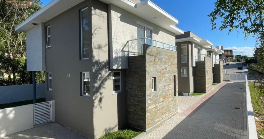 Casa Alto Padrão para Venda em Florianópolis, Santo Antônio de Lisboa, 3 dormitórios, 3 suítes, 4 banheiros, 2 vagas