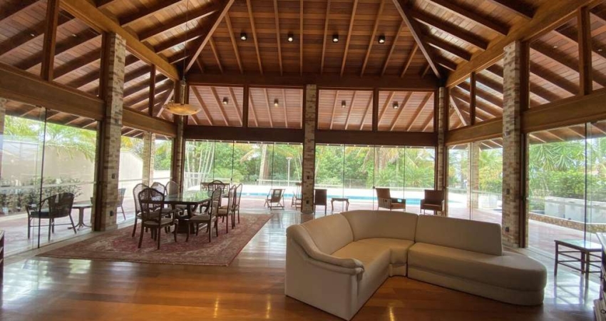 Casa Alto Padrão para Venda em Florianópolis, Jurerê Internacional, 3 dormitórios, 1 suíte, 3 banheiros, 3 vagas