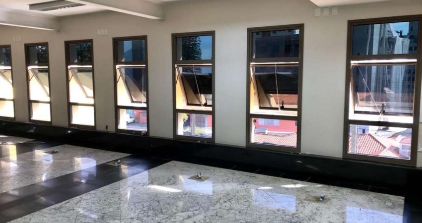 Sala Comercial para Venda em Florianópolis, Agronomica, 5 banheiros, 2 vagas