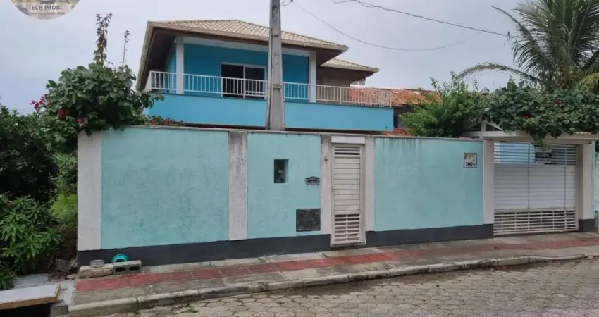 Sobrado para Venda em Florianópolis, Ingleses do Rio Vermelho, 5 dormitórios, 1 suíte, 3 banheiros