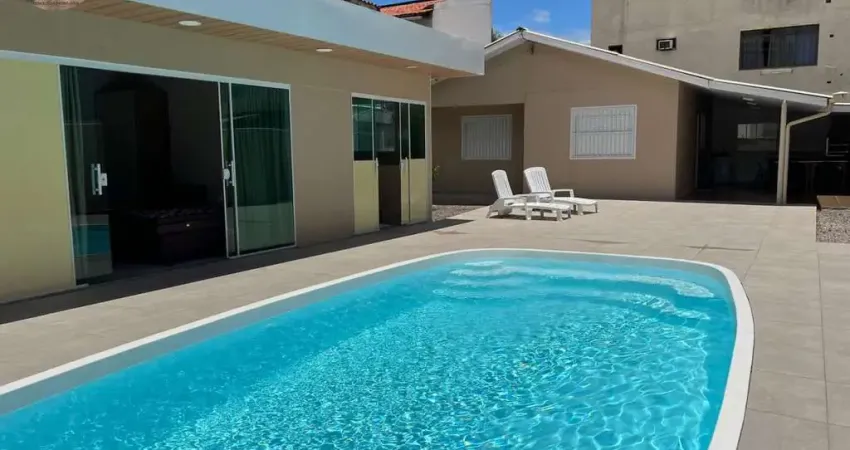 Casa para Venda em Florianópolis, Vargem Grande, 4 dormitórios, 2 banheiros