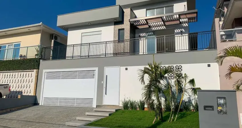 Casa Alto Padrão para Venda em Palhoça, Pedra Branca, 3 dormitórios, 2 suítes, 3 banheiros, 2 vagas