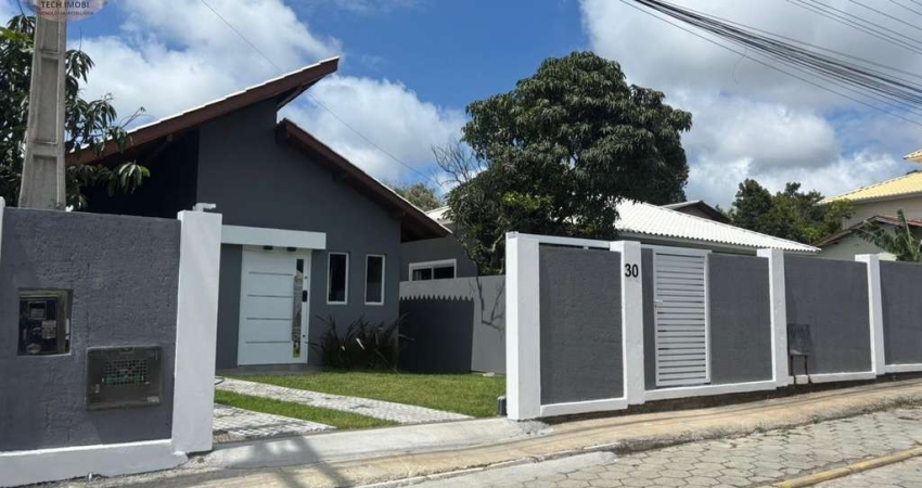 Casa para Venda em Florianópolis, São João do Rio Vermelho, 3 dormitórios, 1 suíte, 2 banheiros