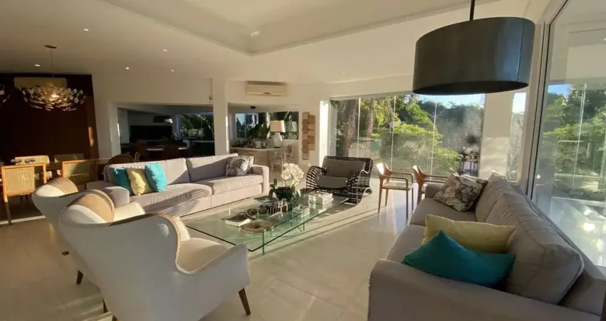 Casa Alto Padrão para Locação em Florianópolis, Canasvieiras, 6 dormitórios, 6 suítes, 4 banheiros, 4 vagas