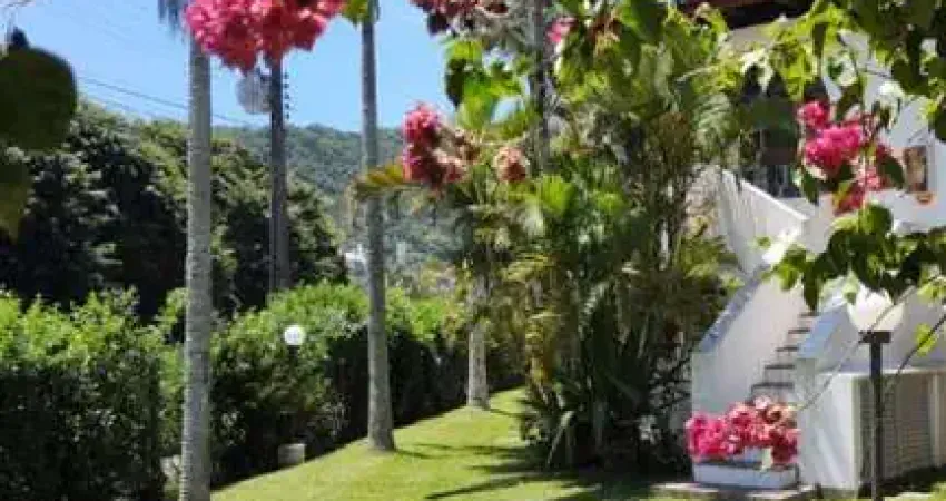 Casa em Condomínio para Venda em Florianópolis, Praia brava, 2 dormitórios, 1 suíte, 1 banheiro, 1 vaga