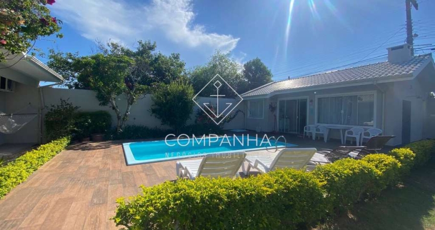 Casa para Venda, Campeche, 3 dormitórios, 3 banheiros, 4 vagas