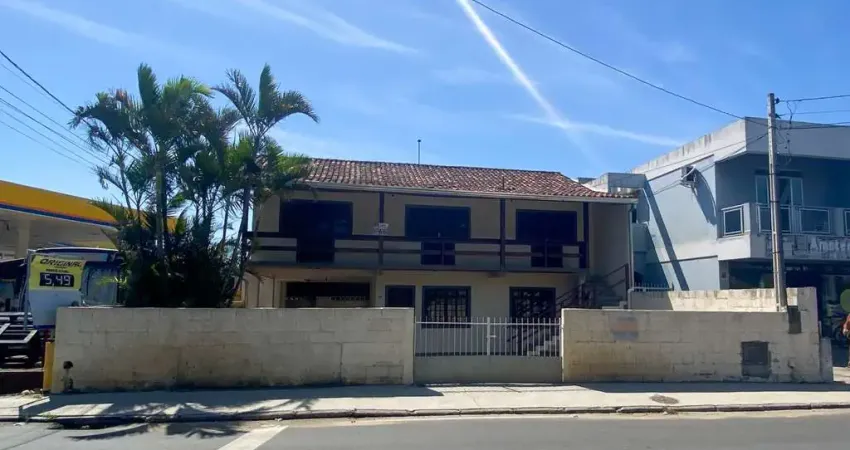 Casa para Venda, Santinho, 5 dormitórios, 4 banheiros, 4 vagas
