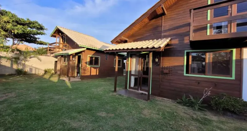 Casa para Venda em Florianópolis, São João do Rio Vermelho, 3 dormitórios, 3 banheiros, 4 vagas