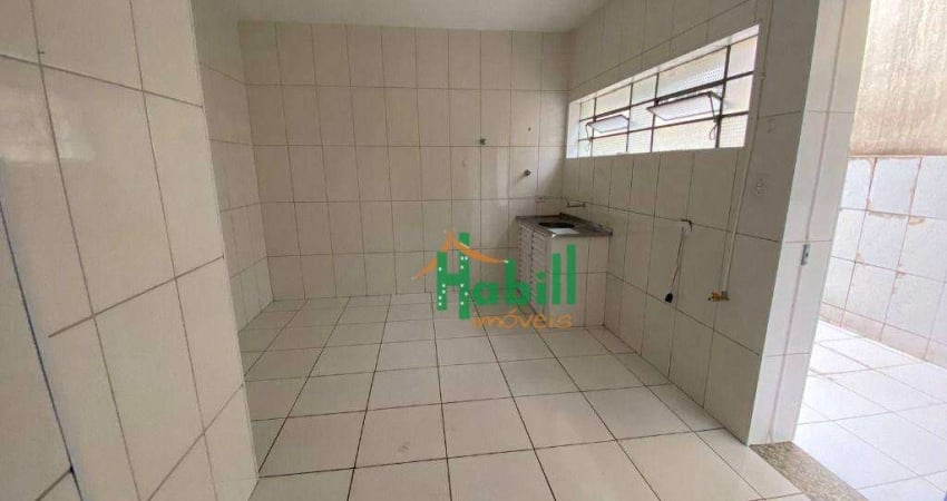 Kitnet com 2 dormitórios para alugar, 42 m² por R$ 1.252,00/mês - Centro - Suzano/SP