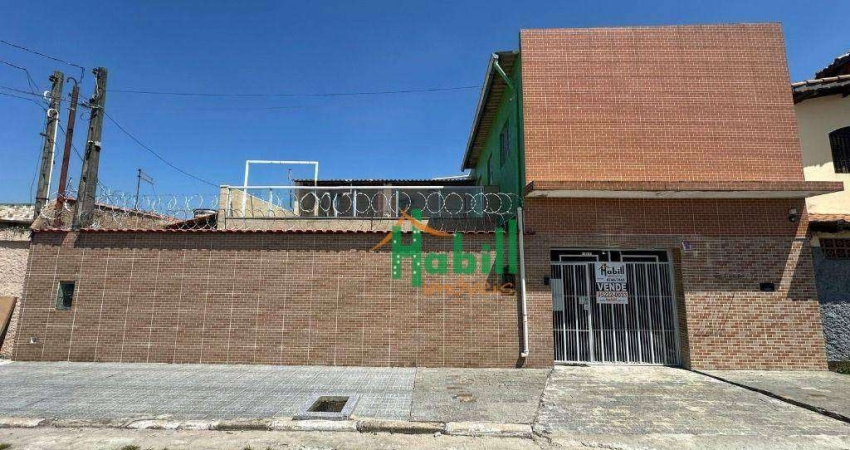 Sobrado com 3 dormitórios à venda, 219 m² por R$ 650.000,00 - Jardim Imperador - Suzano/SP