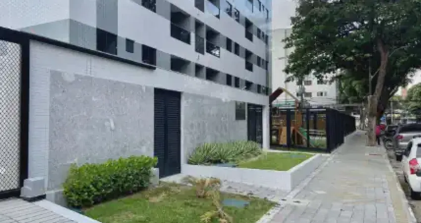 CNN - Apartamento no Espinheiro | Edf. Porto Arromanches, com, 03 Quartos, Nascente, Lazer, Vaga Coberta.
