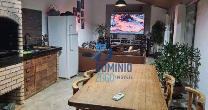 Casa com 3 dormitórios à venda, 153 m² por R$ 600.000,00 - Jardim Nenê Gomes - Uberaba/MG