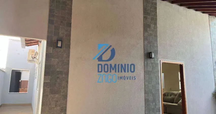 Casa com 3 dormitórios à venda, 167 m² por R$ 650.000,00 - Jardim Nenê Gomes - Uberaba/MG