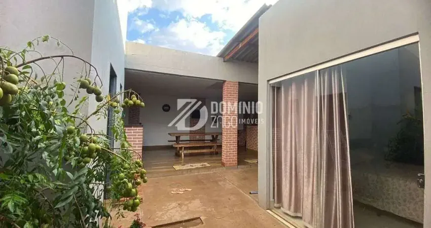 Casa com 4 dormitórios à venda, 102 m² por r$ 405.000,00 - residencial vainice andrade - uberaba/mg