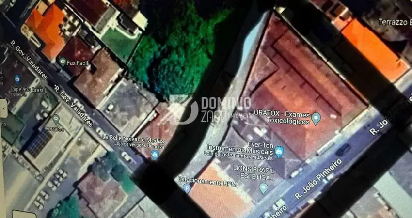 Barracão / Galpão / Depósito à venda na Rua João Pinheiro, Centro, Uberaba