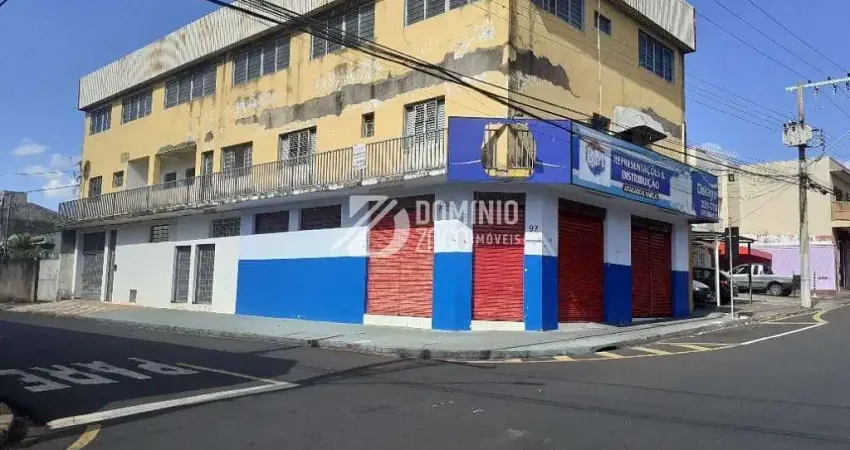 Casa com 8 quartos à venda na Avenida Orlando Rodrigues da Cunha, Leblon, Uberaba
