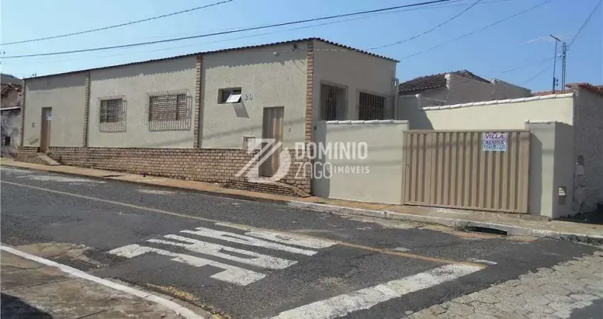 Casa com 3 quartos à venda na Rua Adélia Maluf, Boa Vista, Uberaba