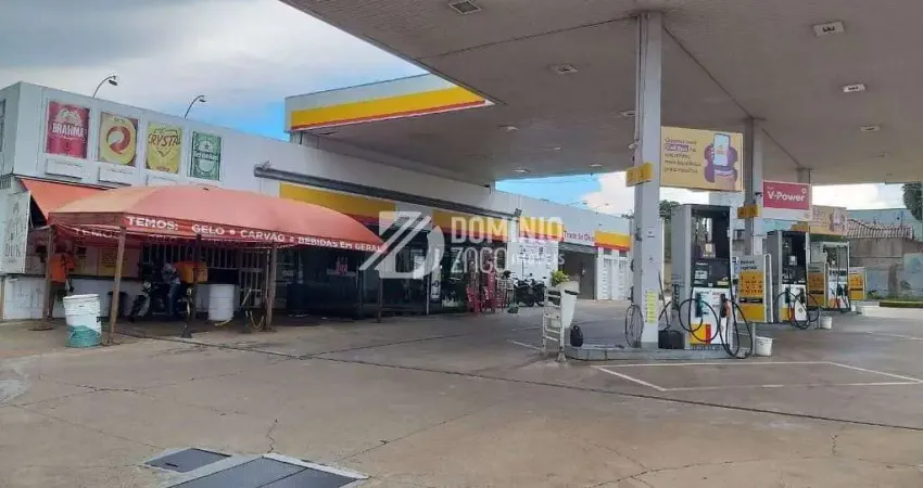 Barracão / Galpão / Depósito com 6 salas para alugar na Avenida Apolônio Sales, São Benedito, Uberaba