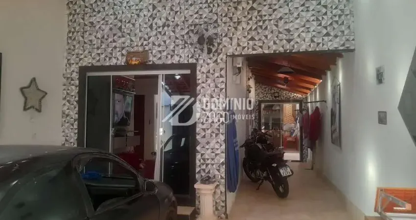 Casa com 3 quartos à venda na Rua Maria Ângela Cusinato, Beija-Flor II, Uberaba