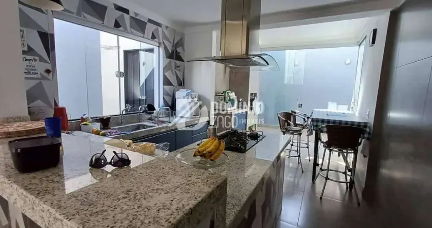 Casa com 2 quartos à venda na Avenida Breno Prata Decina, Beija-Flor II, Uberaba