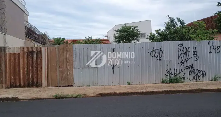 Terreno à venda na Rua Brasília, Santa Marta, Uberaba