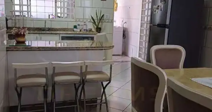 Casa para Venda em Indaiatuba, Jardim Regina, 3 dormitórios, 1 suíte, 2 banheiros, 4 vagas