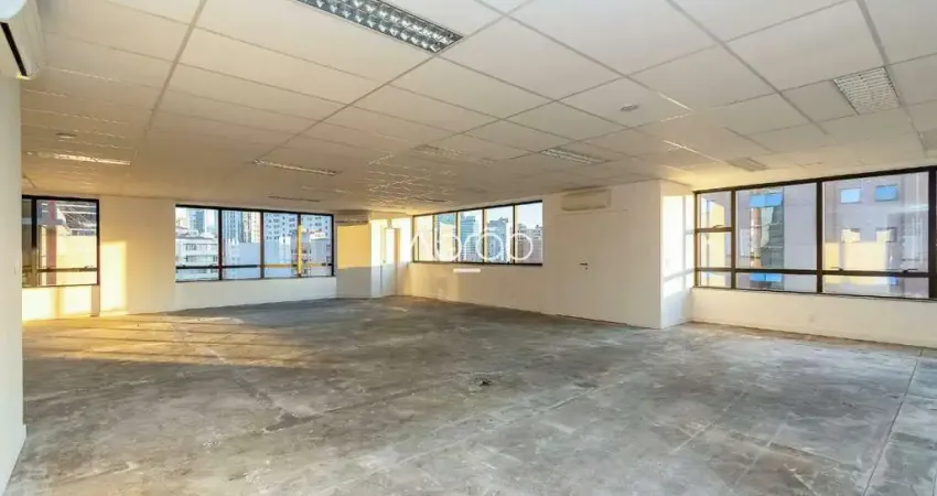 Sala Comercial para Alugar no Centro de Curitiba – 116 m² no Edifício Felipe Zenedin | Ref 679