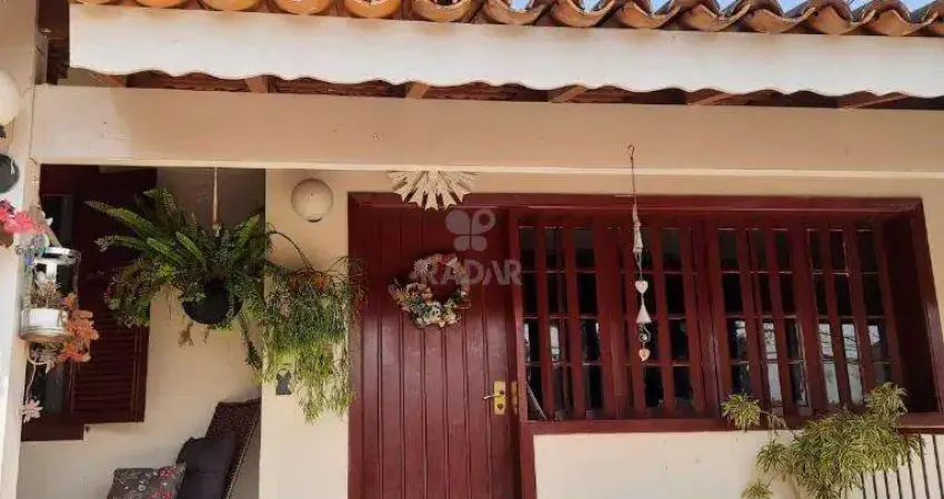 Casa à venda em Campinas, Parque Jatibaia (Sousas), com 3 quartos, com 200 m²