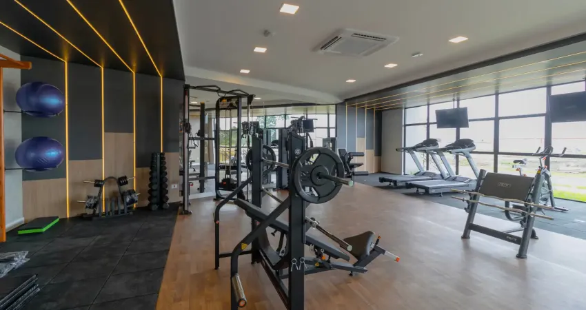 Terreno em condomínio fechado - lazer completo com piscina aquecida.