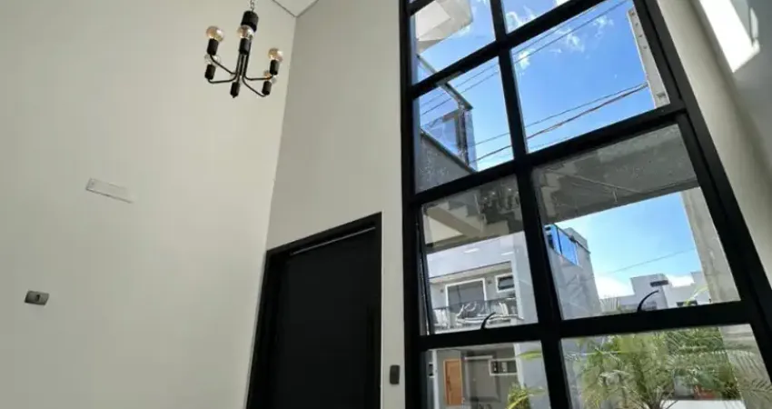 Lindo triplex no condominio green gold com vista privelegiada para o bosque