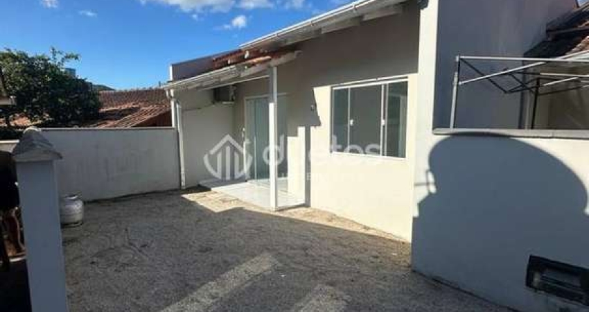 Casa com 2 quartos para alugar no Limeira Baixa, Brusque 