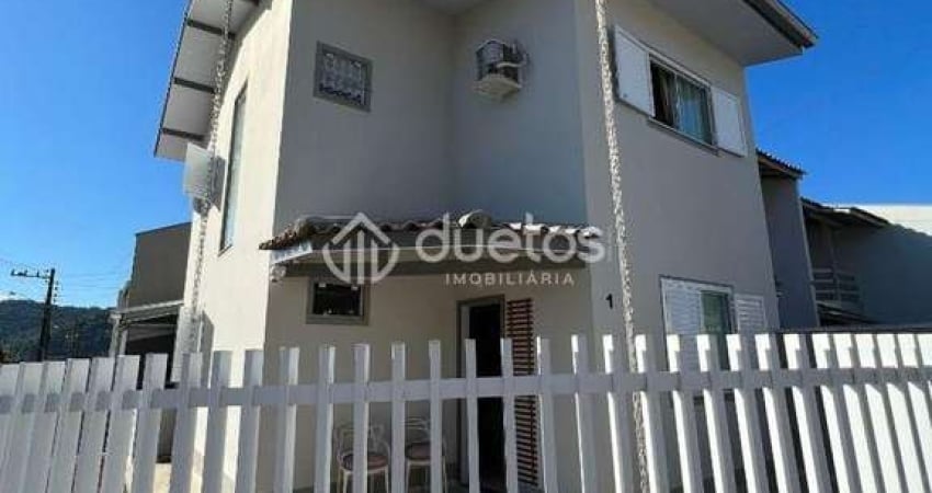 Casa com 3 dormitórios à venda, 120 m² por R$ 545.000,00 - Dom Joaquim - Brusque/SC
